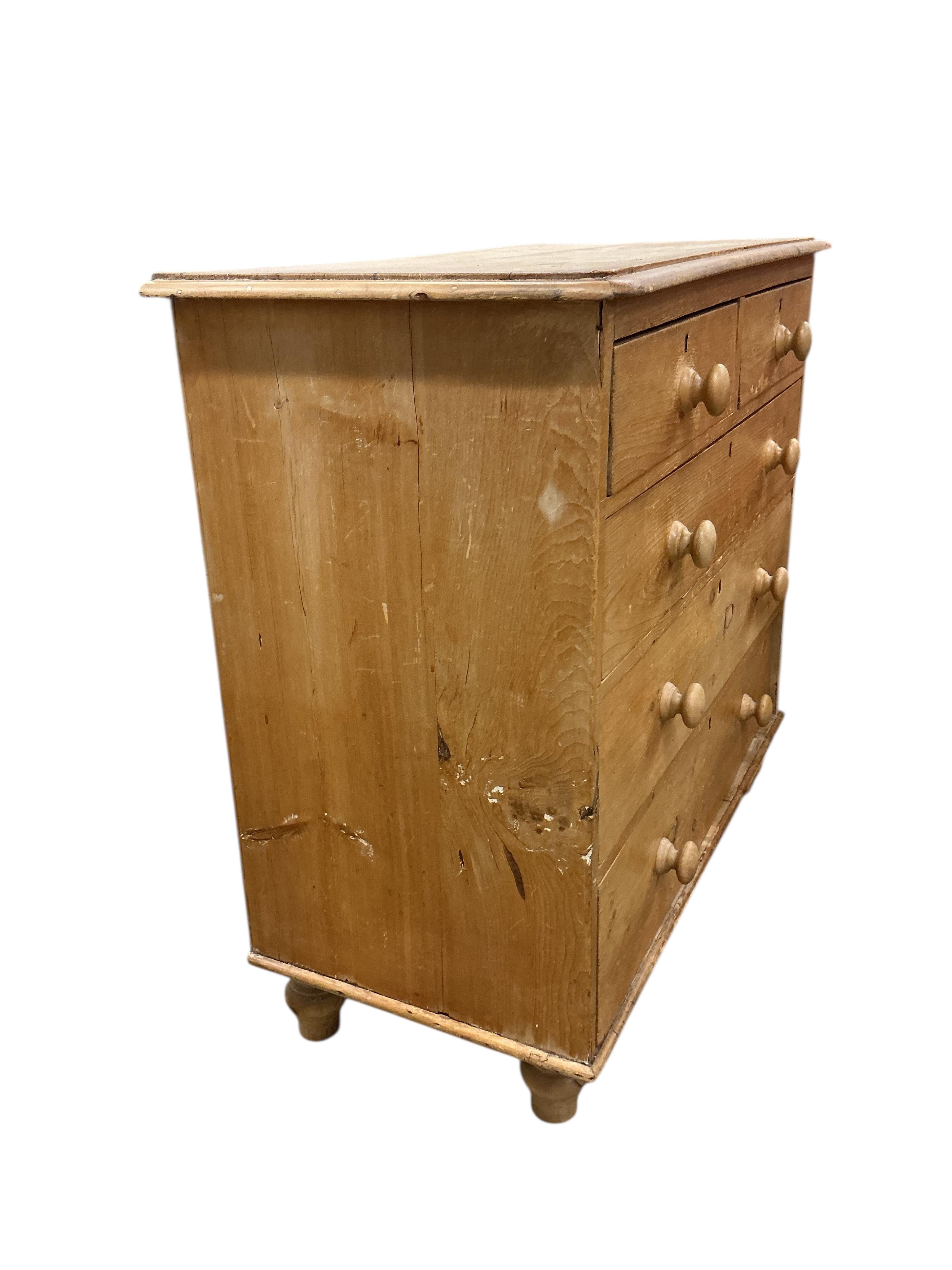 A Victorian pine chest of drawers, width 102cm, depth 51cm, height 96cm